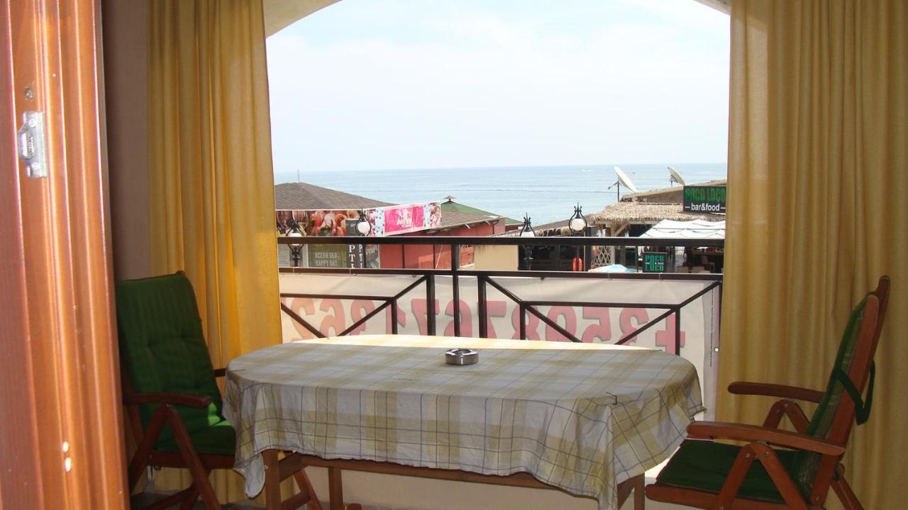 Admiral Apartments Golden Sands Ngoại thất bức ảnh